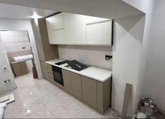 Сдается в аренду 3-комнатная квартира, 70 м2, село Раздольное, Изобильная улица, 30В/7