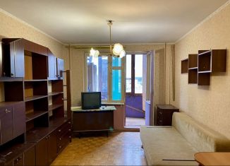 Сдаю в аренду 1-ком. квартиру, 36.4 м2, поселок городского типа Большие Вяземы, посёлок Школьный, 8