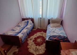 Сдача в аренду комнаты, 30 м2, Карачаево-Черкесия, улица Калеж, 1