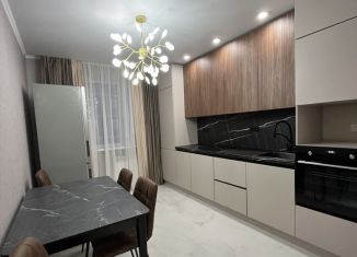 Сдаю в аренду 1-ком. квартиру, 47 м2, Ростов-на-Дону, бульвар Комарова, 1Ес3, ЖК Звёздный 2