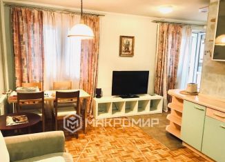 Трехкомнатная квартира на продажу, 80.1 м2, Санкт-Петербург, улица Веденеева, 12к1, улица Веденеева