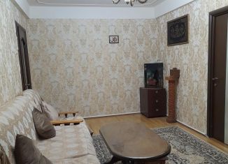 Продам 3-комнатную квартиру, 52.2 м2, Махачкала, улица Гагарина, 74