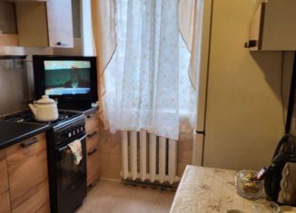 Продам 2-комнатную квартиру, 46 м2, Тутаев, улица Моторостроителей, 41