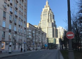 Сдам в аренду 2-ком. квартиру, 50 м2, Москва, улица Фадеева, 2, улица Фадеева