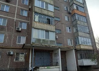 Двухкомнатная квартира на продажу, 52.5 м2, поселок городского типа Афипский, улица Победы, 4А