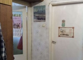 Продажа трехкомнатной квартиры, 67.1 м2, поселок городского типа Рамешки, Комсомольская улица, 96