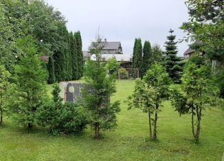 Продается дом, 262 м2, деревня Юрлово, Песчаная улица, 1