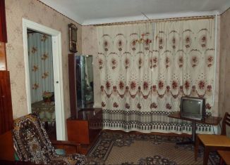 Продажа трехкомнатной квартиры, 54 м2, поселок городского типа Жешарт, Советская улица, 3