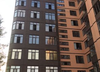 Продажа 3-ком. квартиры, 1060 м2, Хасавюрт, улица Щорса, 33А