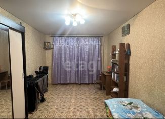 Продается 2-комнатная квартира, 50 м2, поселок Никольское, улица Мира, 1