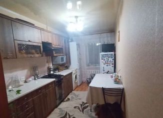 Продам 4-комнатную квартиру, 80 м2, Ковылкино, улица Есенина, 18