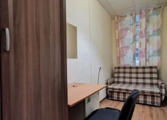 Сдаю комнату, 11 м2, Санкт-Петербург, Гатчинская улица, 22, муниципальный округ Петровский