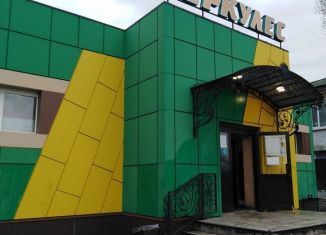 Продается торговая площадь, 118.2 м2, Россошь, улица 9 Января, 12А