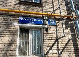 Продаю 2-комнатную квартиру, 39.2 м2, Москва, Мосфильмовская улица, 39к2, метро Ломоносовский проспект