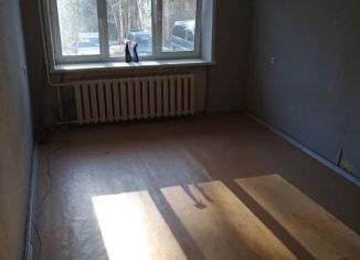 Продается однокомнатная квартира, 30.4 м2, Новоуральск, улица Комарова