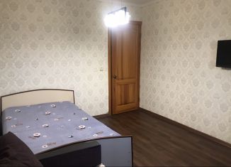 Аренда 2-комнатной квартиры, 60 м2, Челябинск, улица Либкнехта, 32, Центральный район