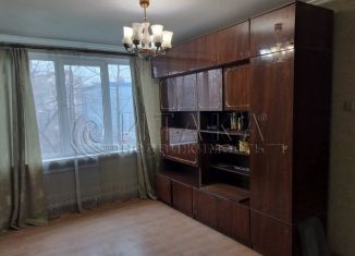 Продам 3-комнатную квартиру, 62 м2, Санкт-Петербург, Товарищеский проспект, 4, муниципальный округ Оккервиль