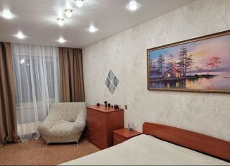 Сдается в аренду трехкомнатная квартира, 62 м2, Полысаево, улица Крупской, 112