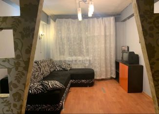 3-комнатная квартира в аренду, 56.5 м2, Ленинградская область, улица Коммунаров, 8