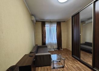Сдается в аренду 1-комнатная квартира, 43 м2, Московская область, Берёзовая улица, 3