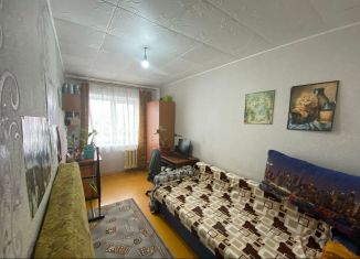 Продается трехкомнатная квартира, 55.4 м2, Курган, улица Дзержинского, 50