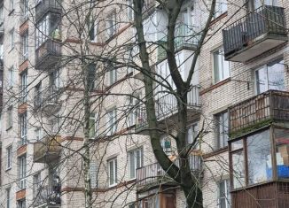 Многокомнатная квартира на продажу, 30 м2, Санкт-Петербург, проспект Космонавтов, 76