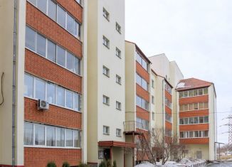 Продается 2-комнатная квартира, 79.1 м2, Свердловская область, улица Фронтовых Бригад, 7
