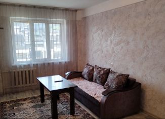 Сдам в аренду 1-комнатную квартиру, 30 м2, Дагестан, проспект Али-Гаджи Акушинского, 34