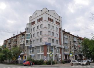 Продается 1-комнатная квартира, 28.2 м2, Екатеринбург, метро Площадь 1905 года, улица Сакко и Ванцетти, 54