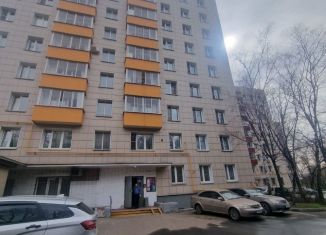 Продажа 2-комнатной квартиры, 43 м2, Москва, Зарайская улица, 35, метро Окская