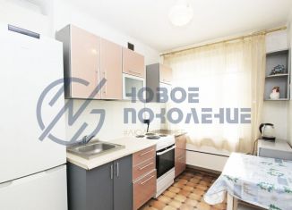 Продаю двухкомнатную квартиру, 47 м2, Омск, набережная Тухачевского, 20