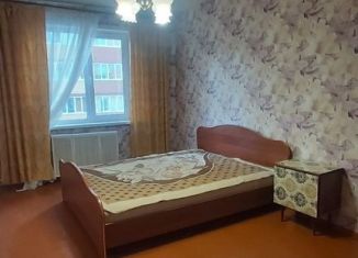 Сдам 2-комнатную квартиру, 47 м2, Пермский край, улица Александра Щербакова, 45