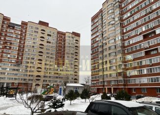 Продажа трехкомнатной квартиры, 114.4 м2, дачный посёлок Кокошкино, улица Дзержинского, 8, ЖК Сосны