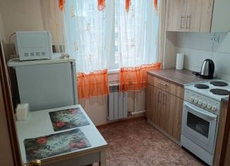 Сдаю в аренду 1-комнатную квартиру, 30 м2, Новосибирск, улица Пархоменко, 92
