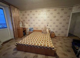 3-комнатная квартира на продажу, 78.1 м2, Джанкой, Джанкойская улица, 1