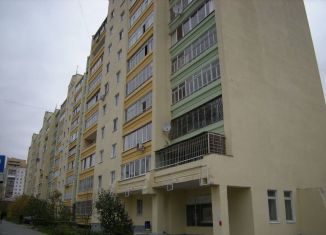 Продам 2-комнатную квартиру, 52 м2, Екатеринбург, улица Юмашева, 10, улица Юмашева