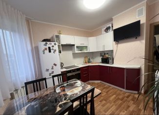 Продажа двухкомнатной квартиры, 56.5 м2, Курская область, проспект Анатолия Дериглазова, 37