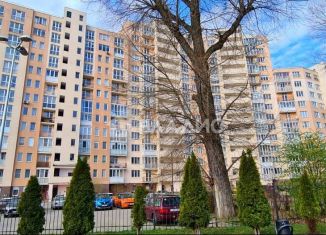 Двухкомнатная квартира на продажу, 83 м2, Калининградская область, улица Гайдара, 122