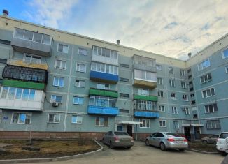 Двухкомнатная квартира на продажу, 53.5 м2, Полысаево, Республиканская улица, 1