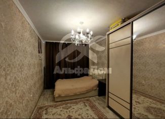 Продается 3-комнатная квартира, 73.7 м2, Челябинская область, улица Свободы, 110