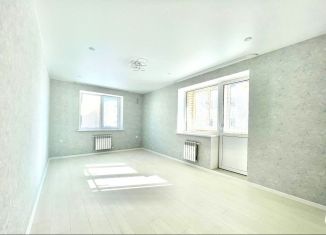 Продам двухкомнатную квартиру, 65 м2, Волгоградская область, улица Голицына, 119