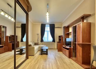 Сдача в аренду однокомнатной квартиры, 31 м2, Москва, Кутузовский проспект, 25, метро Деловой центр
