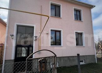 Сдаю в аренду дом, 50 м2, посёлок городского типа Молодёжное, улица Яшлык, 1