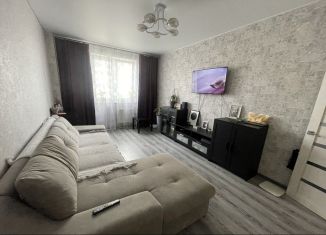 Продаю двухкомнатную квартиру, 60 м2, Владимир, улица Нижняя Дуброва, 13Б, ЖК Орбита