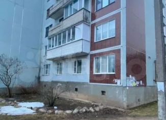 Продаю четырехкомнатную квартиру, 79.6 м2, Печоры, Вокзальная улица, 13