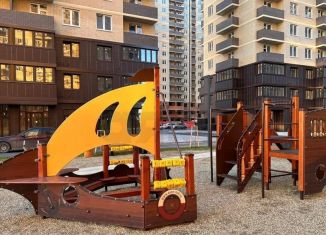 Продам 2-комнатную квартиру, 57.5 м2, Краснодар, улица имени Героя Ростовского, 8к1, ЖК Ракурс