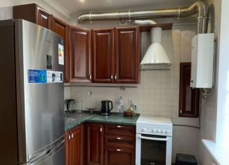 Сдается двухкомнатная квартира, 55 м2, Москва, Новослободская улица, 73/68с2, метро Савеловская