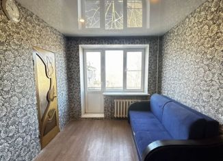 Продам 2-комнатную квартиру, 42.6 м2, Волхов, улица Ломоносова, 5