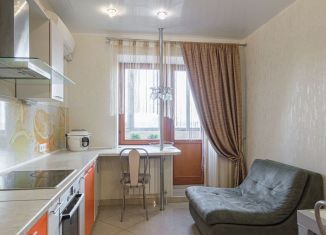 Продам 2-ком. квартиру, 82.3 м2, Санкт-Петербург, муниципальный округ Коломяги, Фермское шоссе, 32