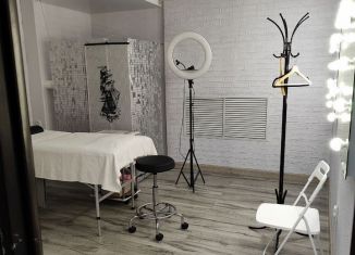 Сдам в аренду помещение свободного назначения, 18.5 м2, Уфа, улица Карла Маркса, 51/2